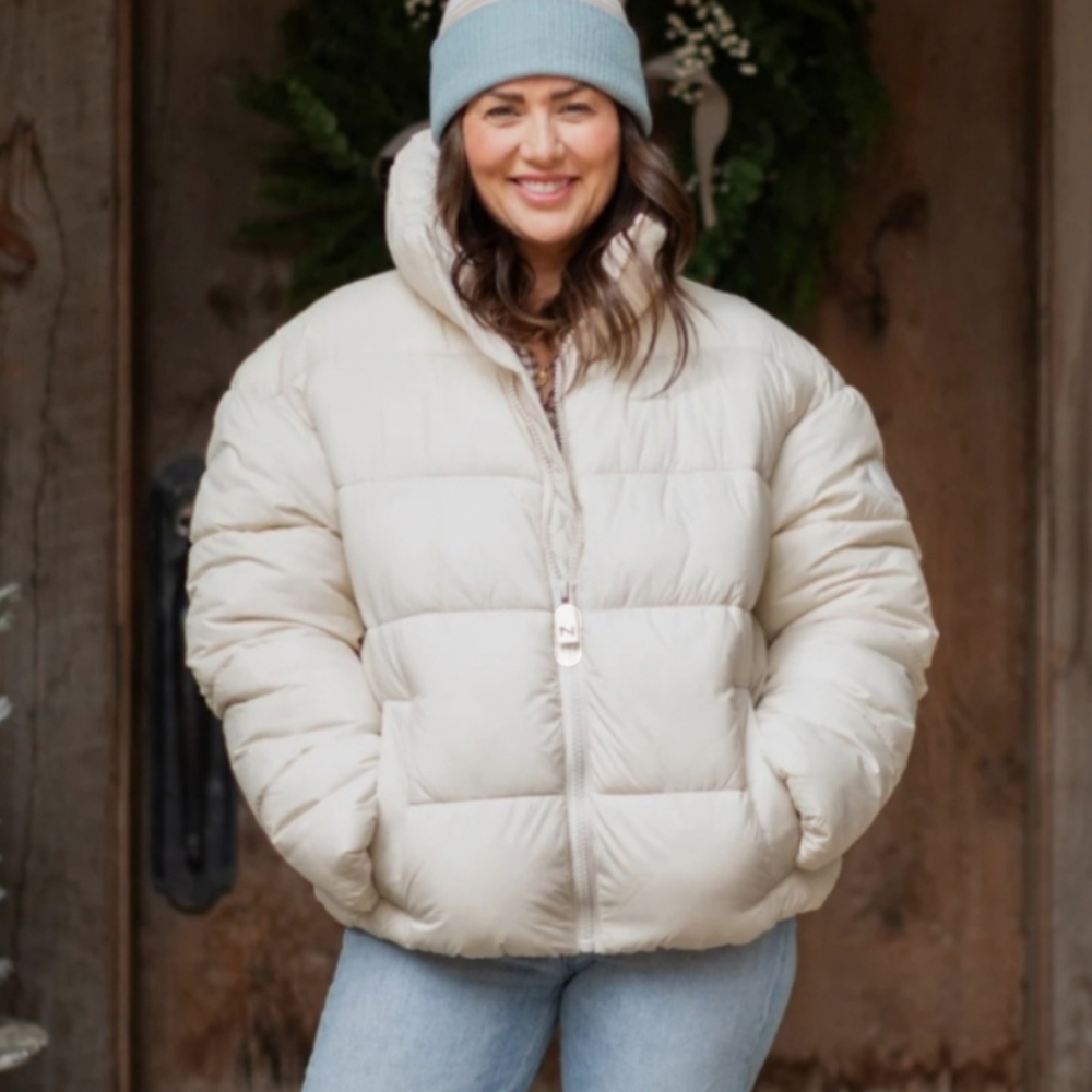 Noize -  Puffer Jacket Avalon Jilly Box Winter 2023 Cream/Oatmeal Cropped
